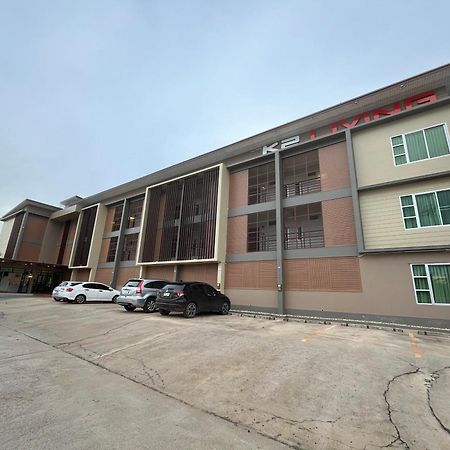 K2 Living Hotel Uttaradit Buitenkant foto