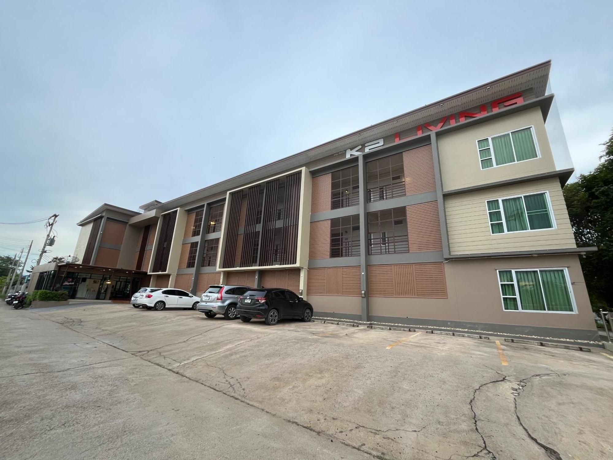 K2 Living Hotel Uttaradit Buitenkant foto