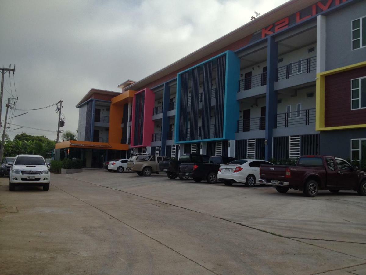 K2 Living Hotel Uttaradit Buitenkant foto